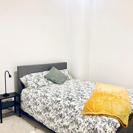 Cosy 2 Bedroom Apartment In Swiss Cottage. Londres Exterior foto